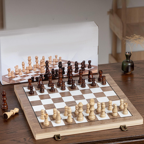 . Juego De Ajedrez Juegos De Mesa De Viaje Juegos Familiares
