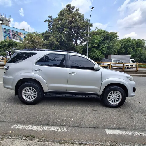 Toyota Fortuner 2.7l 4x4
