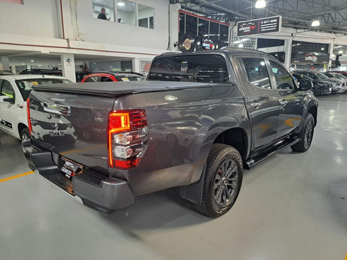 Mitsubishi L200 2.4 Triton Sport Hpe Cab. Dupla 4x4 Aut. 4p
