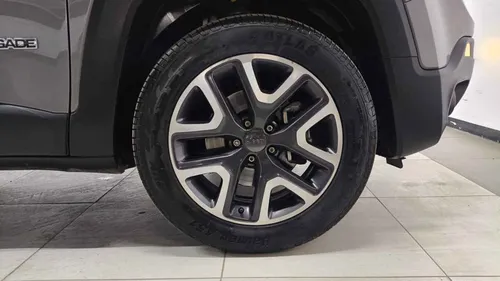 Jeep Renegade 1.8 Latitude 4x2 At
