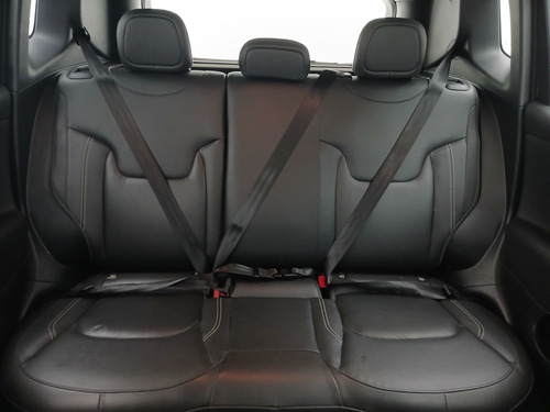Jeep Renegade 1.8 16V FLEX LONGITUDE 4P AUTOMÁTICO