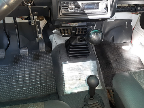 Imagen 11 de 21 de Suzuki Samurai 1.3 Inyeccion Lona