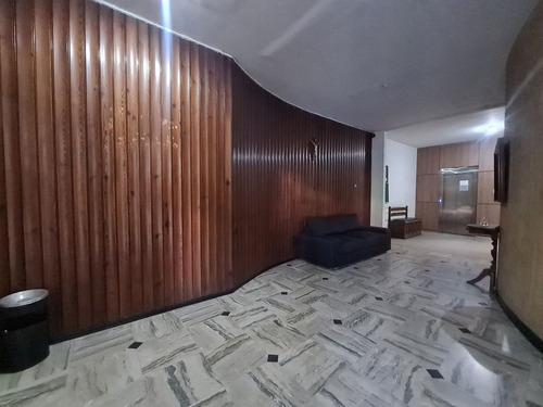 Imagem 13 de 18 de Apto Centro | 4 Quartos | 146 M² | Cond: R$755.00 | 0 Vagas - 1gxonfu