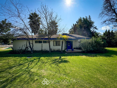 Casa En Venta De 4 Dorm. En Las Cabras