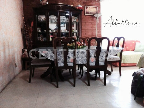 Venta De Casa En La Colonia Isidro Fabela En Tlalpan, Cdmx. Cerca De Anillo Periférico Y Av. Insurgentes Sur. 165- Alc-ru