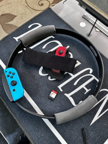 Nintendo Switch 32gb + 4 Joy-con + Ringfit + Juegos + Extra (Usado)
