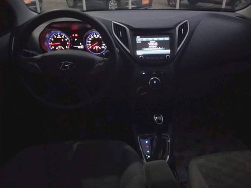 Hyundai Hb20s 1.6 Comfort Plus 16v Flex 4p Automático