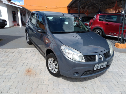 Imagem 2 de 8 de Renault Sandero 2009 1.0 Authentic