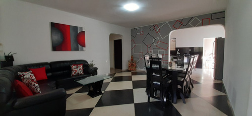 Imagen 2 de 20 de Casa En Venta En Las Delicias, Maracay