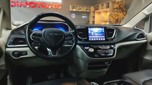 Chrysler Pacifica 2019
