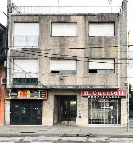 Departamento En Moreno Centro***