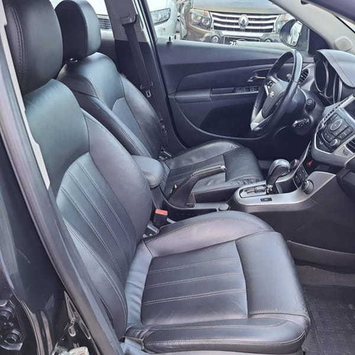 Imagem 10 de 15 de Chevrolet Cruze Lt Hb At 2015