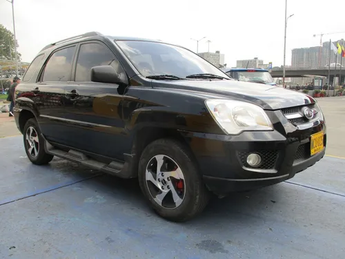 Kia New Sportage Lx 4x2 2000cc Mt Aa