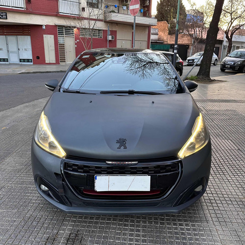 Peugeot 208 1.6 Gti
