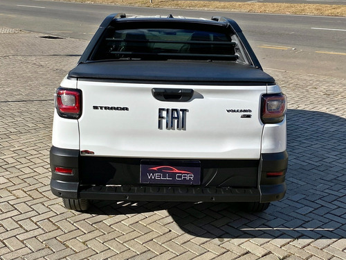 Imagem 5 de 15 de Fiat Strada Volcano 1.3 Flex 8v Cd Aut. 2022/2022