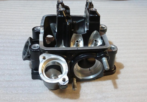 Imagen 1 de 4 de Cabeza De Cilindro Bajaj Pulsar Rs 200
