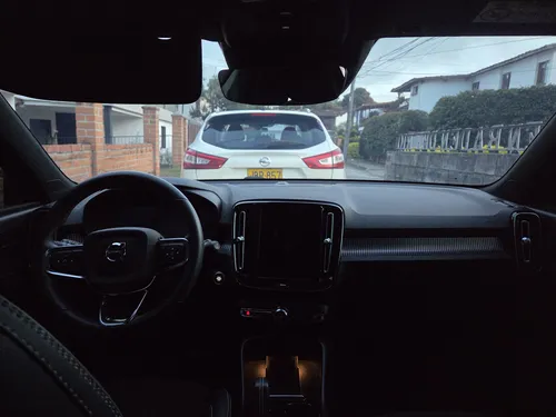 Volvo XC40 2.0 B5 Mild Hybrid