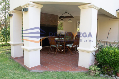 Imagen 6 de 17 de Casa En Venta En Barrio Cerrado Santa Ana-