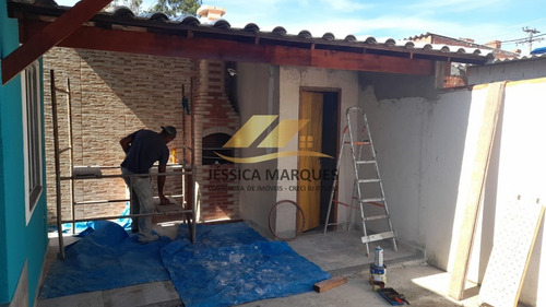 Imagem 2 de 9 de Casa Com 2 Quartos E Área Gourmet Em Unamar - Cf - Jmc110.1