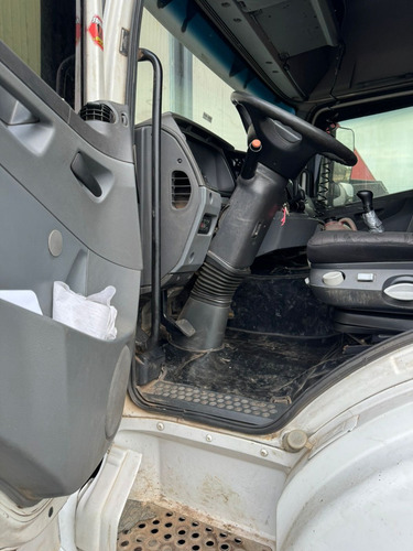 Conjunto Mercedes Benz 2544 Com Bitrem Guerra