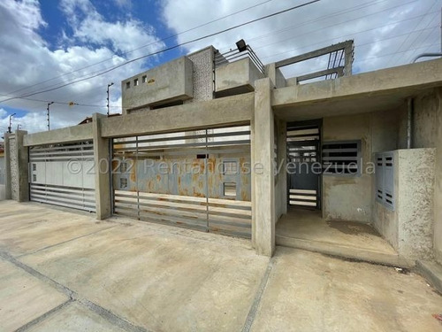 Imagen 1 de 9 de Apartamento En Venta En Av Ramon Antonio Medina. Coro