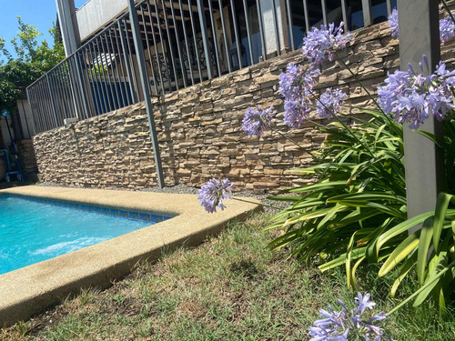 Rebajada . Condominio Alto Macul . Trato Directo.