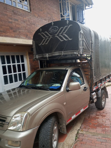 Dmax 2.5 Diesel 4x2 Estacas