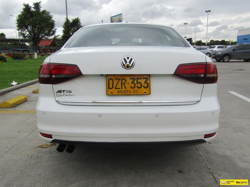 Volkswagen Jetta 2.0 Comfortline
