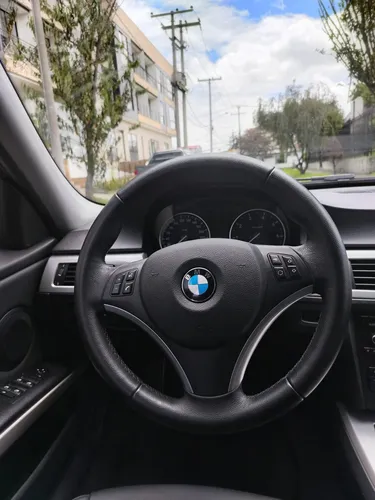 BMW Serie 3 2.0 320i E90 Lci
