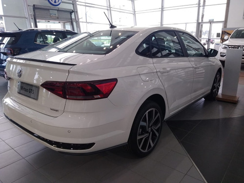 Imagen 4 de 15 de Volkswagen Virtus Gts 250 Tsi At Cr