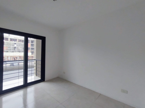 Imagen 12 de 20 de Venta De Departamento En Vivo Tortuguitas - Garin