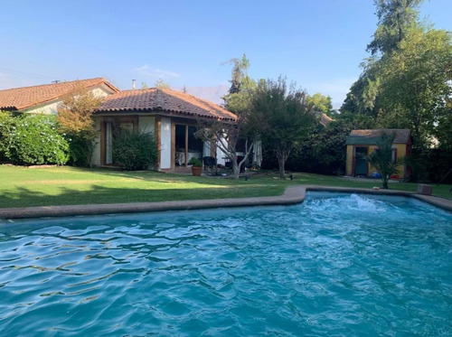 Linda Casa Chilena/gran Terreno De 1.000 Mt2/gino Girardi