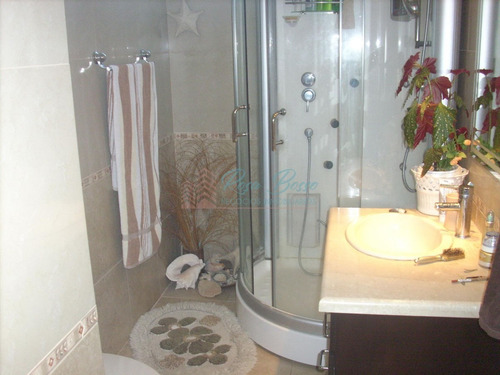 Apartamento En Brava, 2 Dormitorios *- Ref: 1575