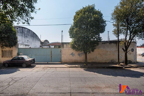 Imagen 3 de 16 de Damian Torino Y Clement- Galpón Y Oficina- En Venta