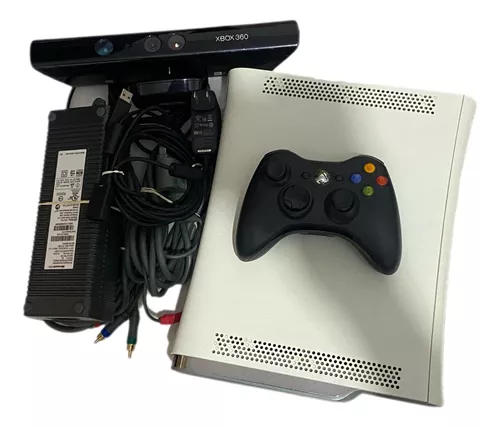 Console Xbox 360 bloqueado com 1 controle e os cabos