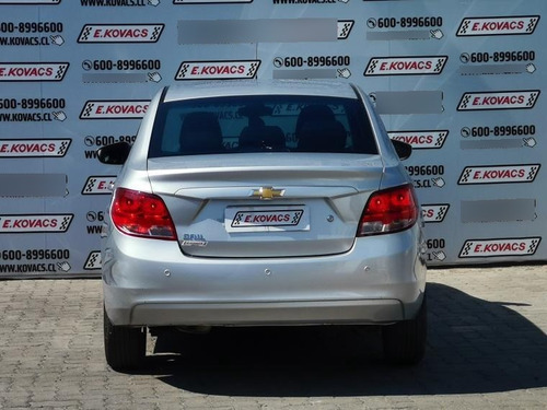Imagen 5 de 15 de Chevrolet Sail 1.5nb 1.5 Lt Mt A/c 2019