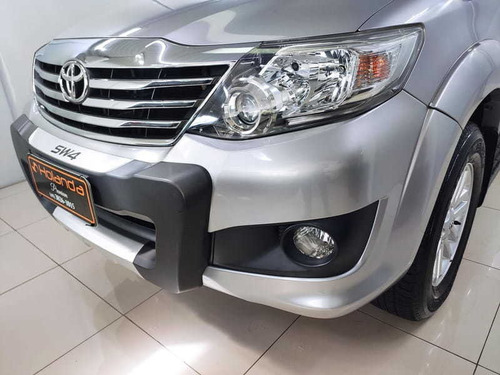 Imagem 6 de 15 de Toyota Hilux Sw4 4x2sr 2015