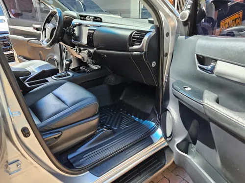 Toyota Hilux Srx 2.8 4x4 Diesel At Mod 2023