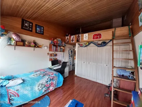 Apartamento En Canodromo(bogota) Rah Co: 25-372