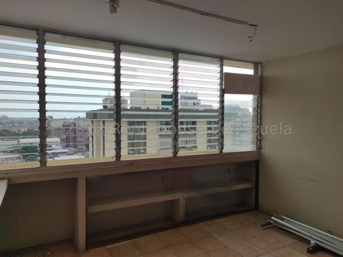 Imagen 13 de 14 de Oficina En Venta En Calicanto Macaray Aragua 22-26035 Irrr