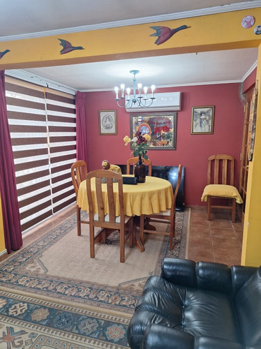 Vende Casa En Paine, A Cuadras Estación Metrotren