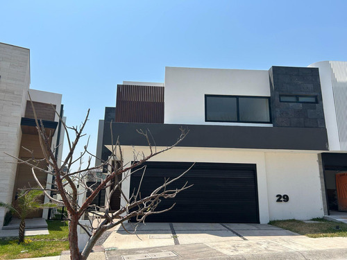 Punta Tiburon Laguna Iv Casa En Venta 4 Recamaras, Alberca , Jardin Y Excelentes Acabados Rec Pb