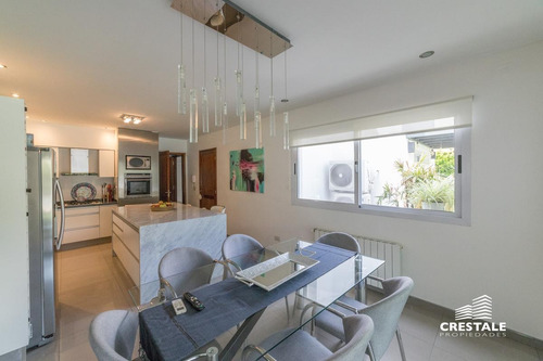 Imagen 13 de 30 de Excelente Casa 2 Plantas, 4 Dormitorios En Venta, Piscina, Parque - Cadaques (funes Hills)