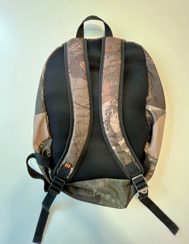 Mochila Adidas Modelo Camuflada Verde. Muy Buena!!! Verde Musgo Camuflada (Usado)