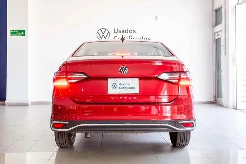 Volkswagen Virtus TRENDLINE L4 1.6L 110HP AUT