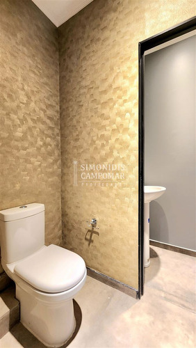 Local Comercial En Arriendo En Vitacura