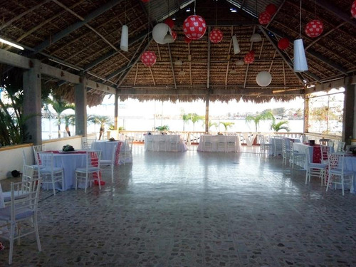 Local Comercial Renta 1600 M² Cerca Playa Tuxpan Veracruz