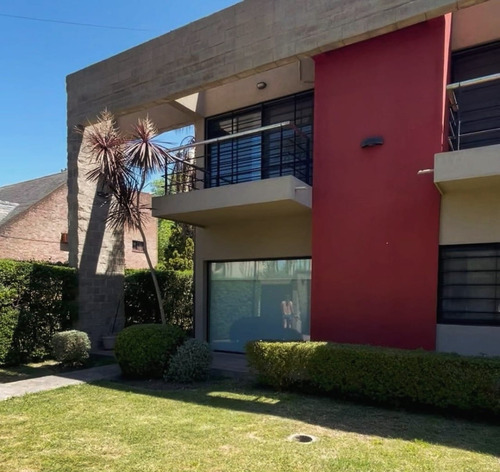 Casa De 5 Amb En Venta - Ranelagh Oportunidad