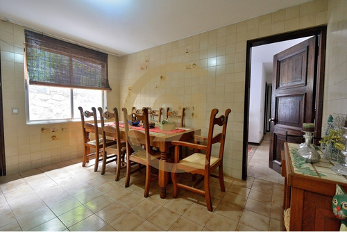 Casa 5 Dormitorios Arrayán Lo Barnechea, Amoblada