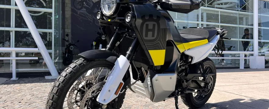 Husqvarna Norden 901 0km